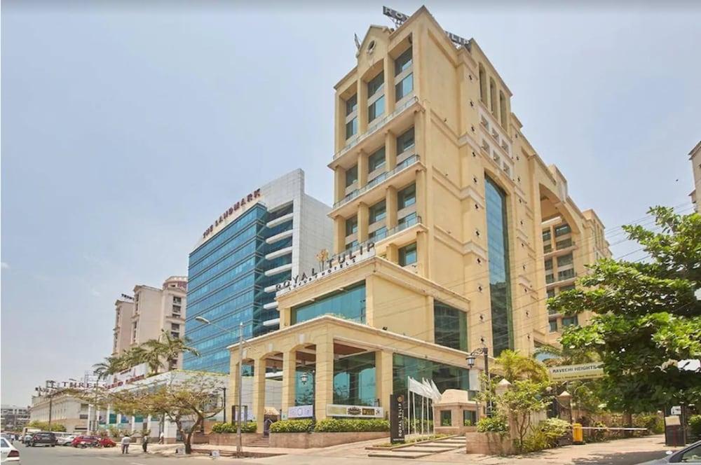 Royal Tulip Navi Mumbai Hotel Eksteriør billede