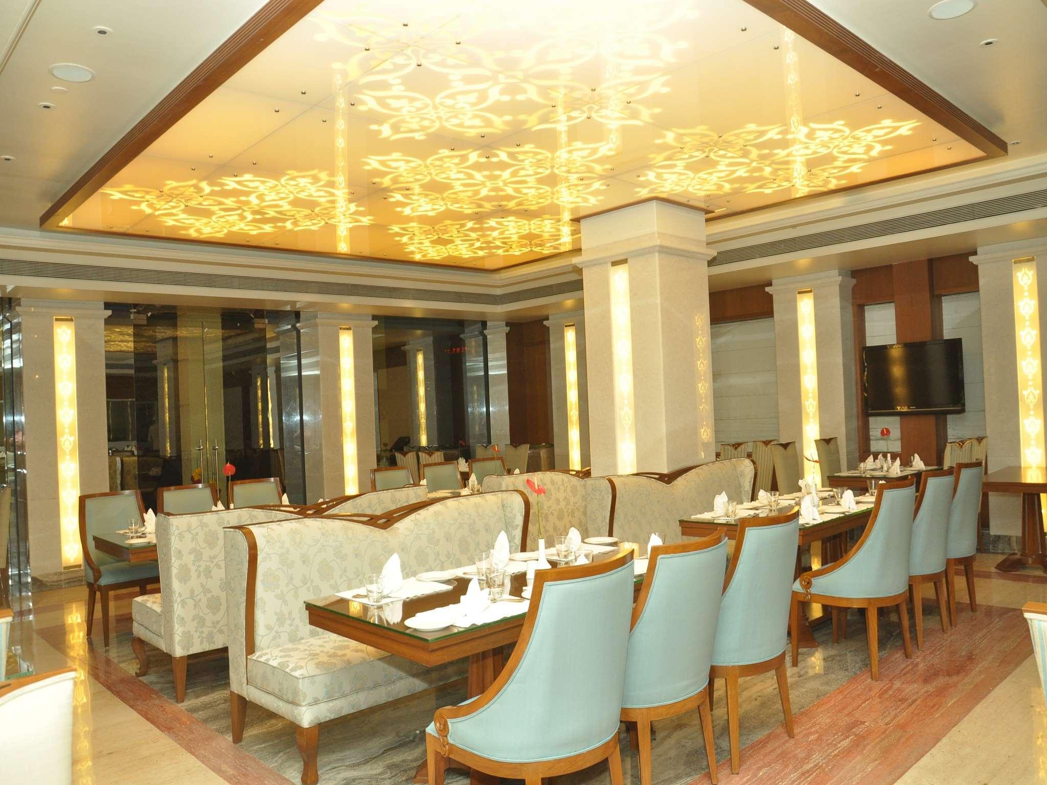 Royal Tulip Navi Mumbai Hotel Eksteriør billede