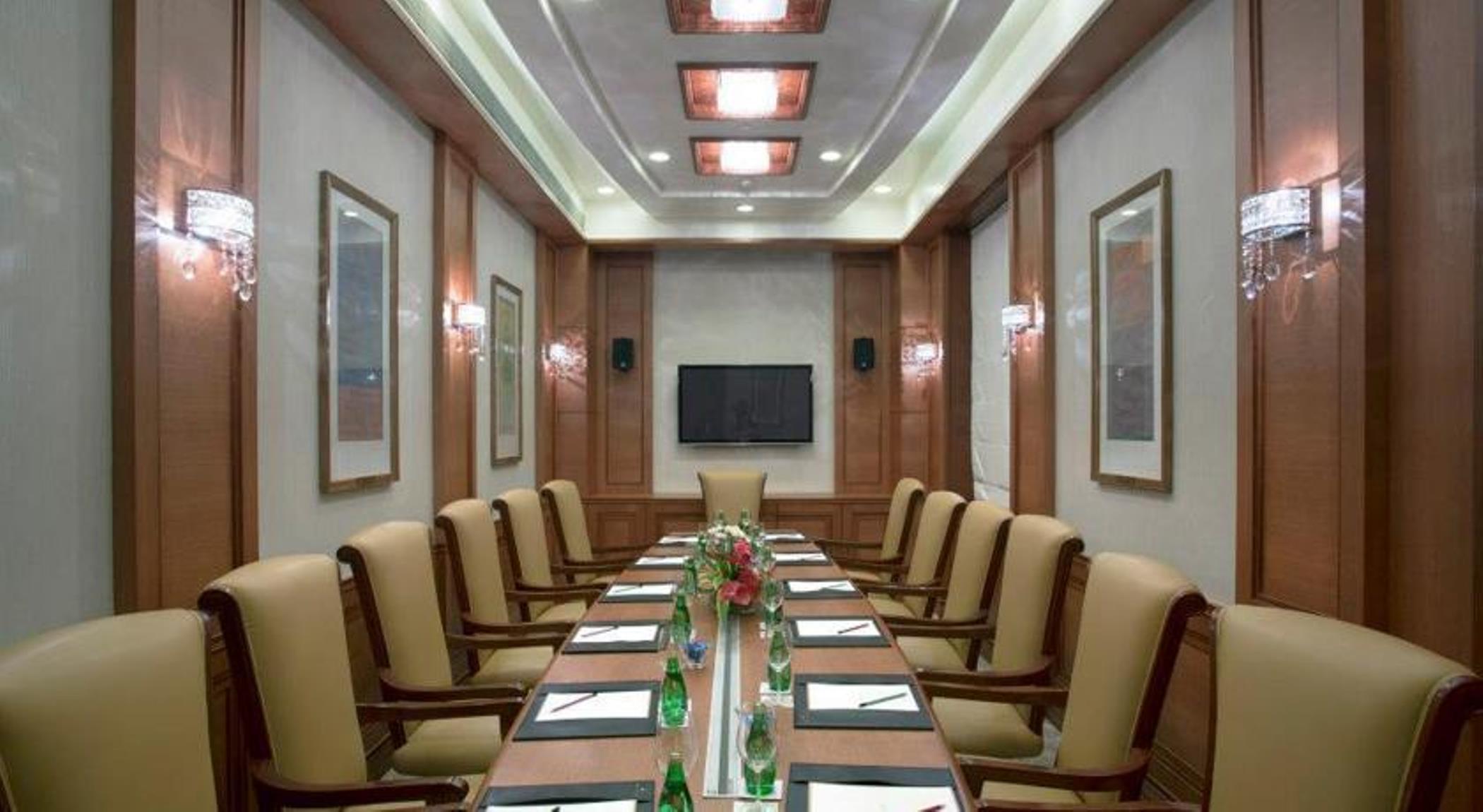 Royal Tulip Navi Mumbai Hotel Eksteriør billede
