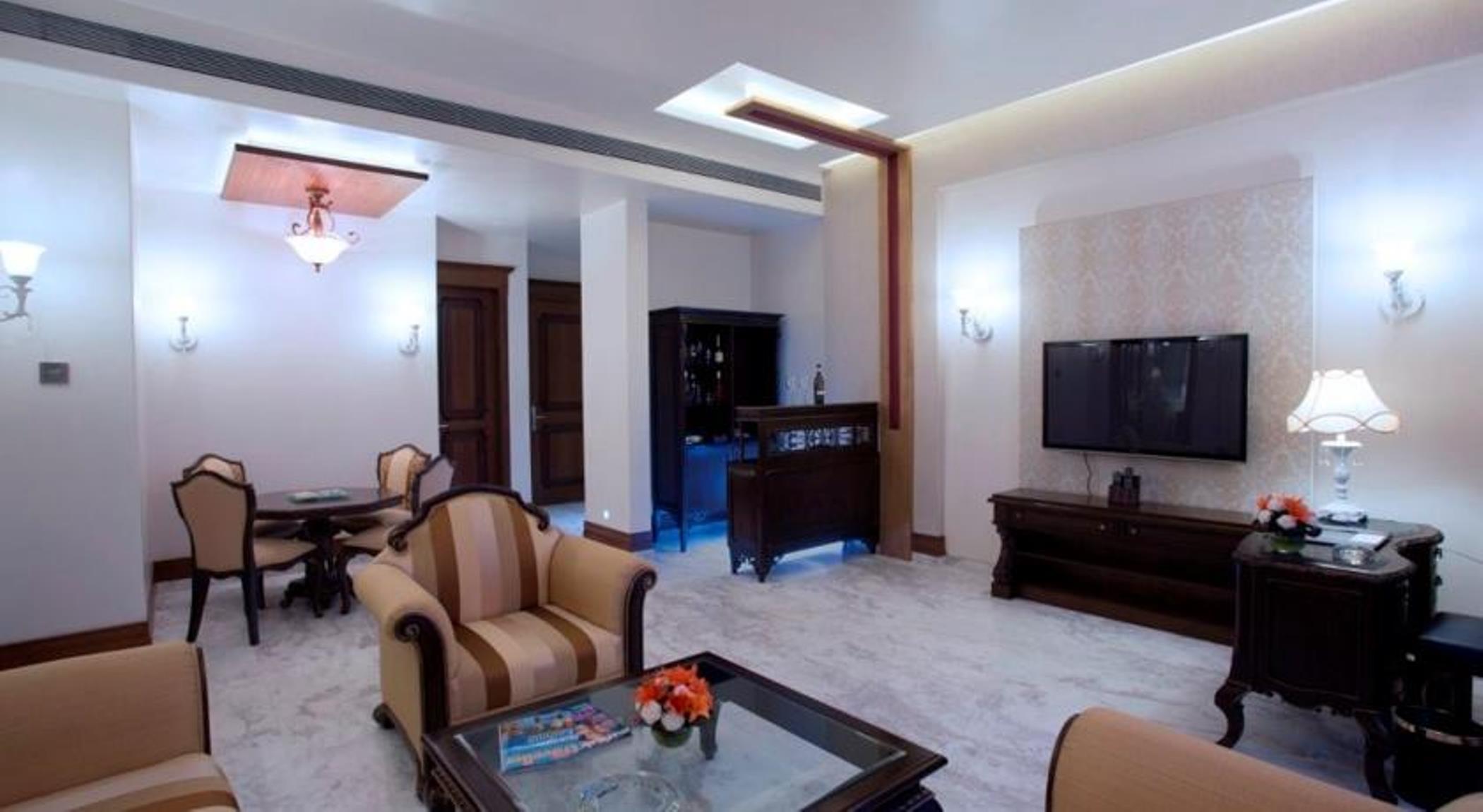 Royal Tulip Navi Mumbai Hotel Eksteriør billede