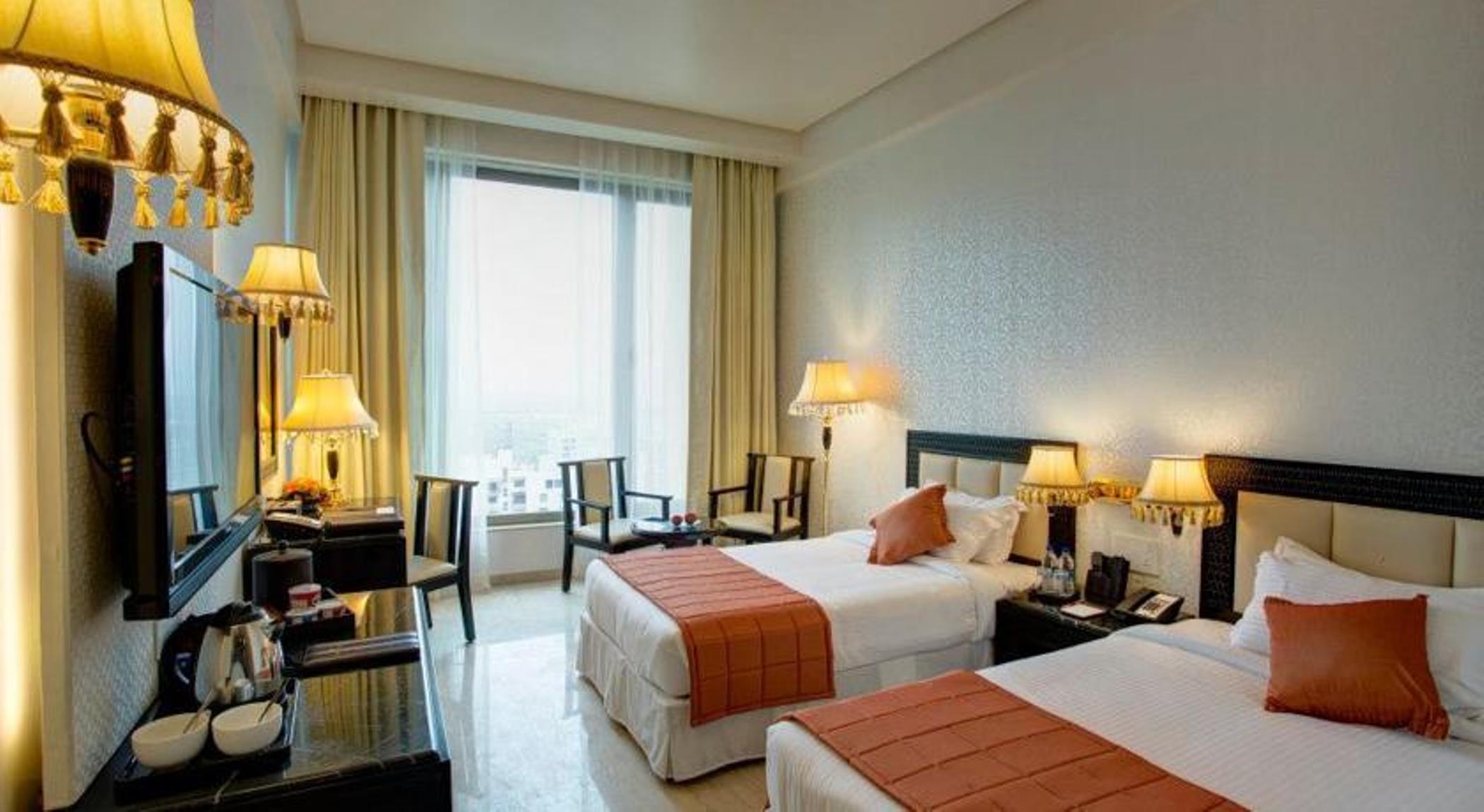 Royal Tulip Navi Mumbai Hotel Eksteriør billede
