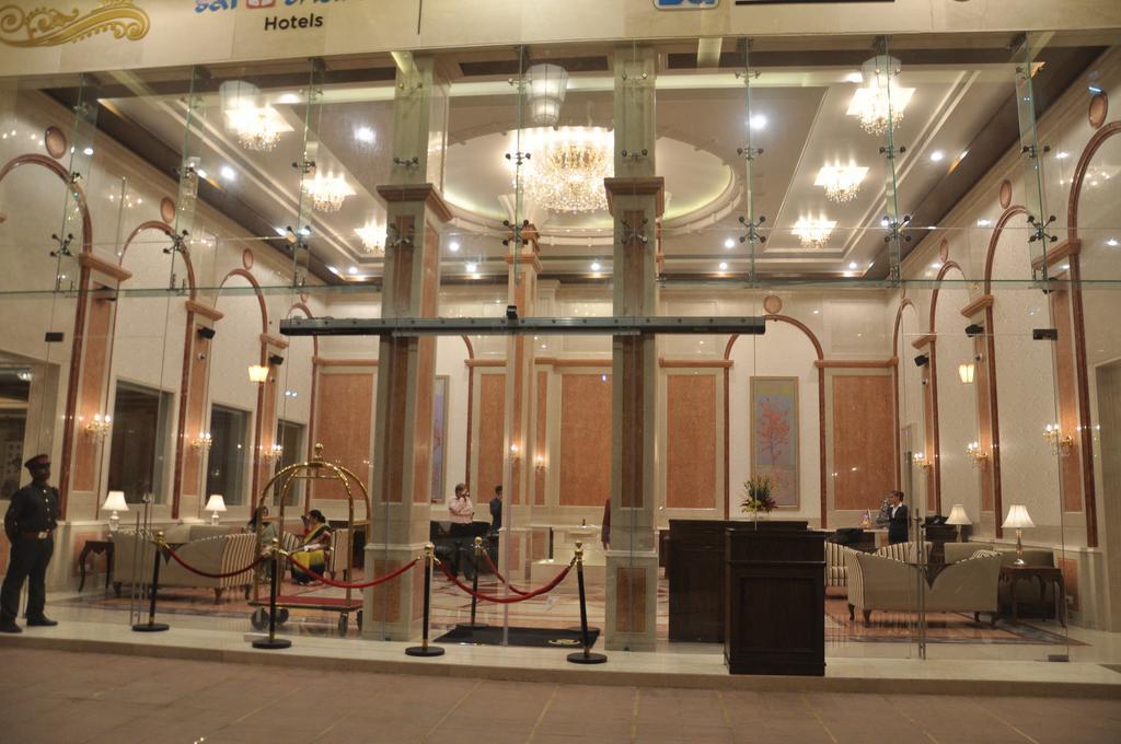 Royal Tulip Navi Mumbai Hotel Eksteriør billede
