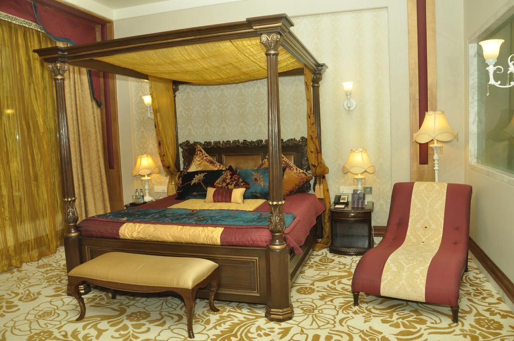Royal Tulip Navi Mumbai Hotel Eksteriør billede
